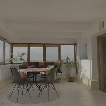 Panoramic Near Cismigiu Daire